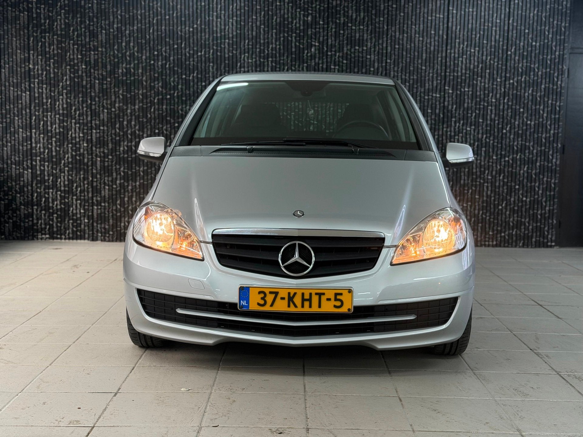 Mercedes-Benz A-klasse 160 Classic Automaat | Airco | lage k, Auto's, Dealer onderhouden, Origineel Nederlands, 1000 kg, Euro 4
