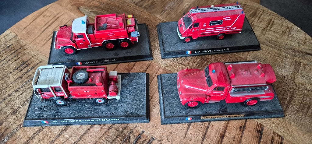 Diverse brandweer, mag per set!, Ophalen of Verzenden, Gebruikt