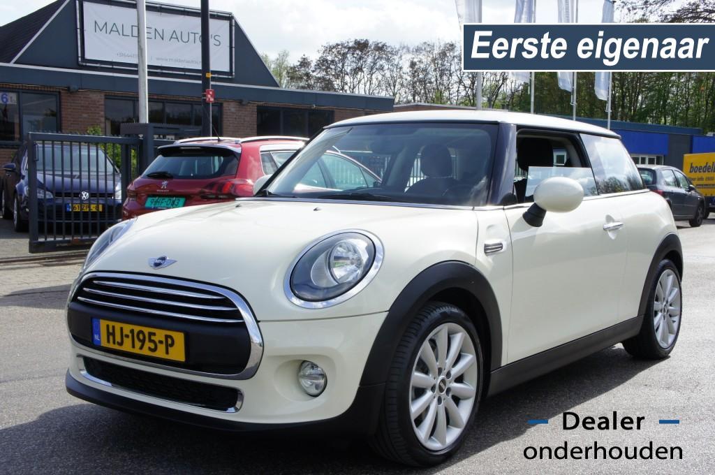 Mini ONE 1.2 BUSINESS 1eEIG NAVI/CRUISE/AIRCO/17INCH PERFECT, Auto's, Mini, Gebruikt, Euro 6, 4 stoelen, 1198 cc
