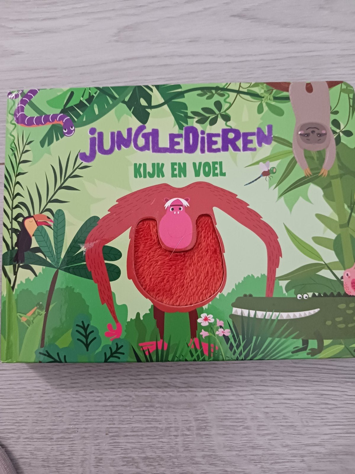 Voelboekje jungledieren, Ophalen of Verzenden, Gelezen
