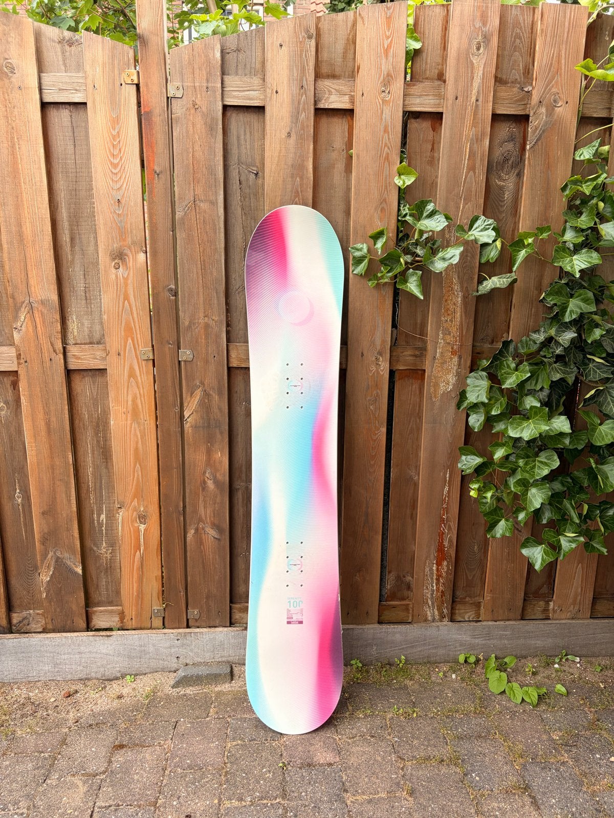 Wed'ze Serenity 100 Snowboard 146cm - Zo goed als nieuw, Ophalen of Verzenden, Zo goed als nieuw, Board
