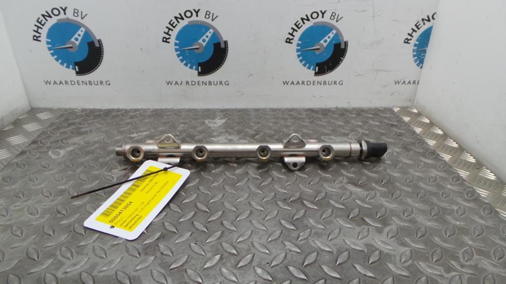 VOLKSWAGEN POLO BRANDSTOF INJECTOR / VERSTUIVER 2014, Ophalen of Verzenden, Gebruikt, Stiba lid