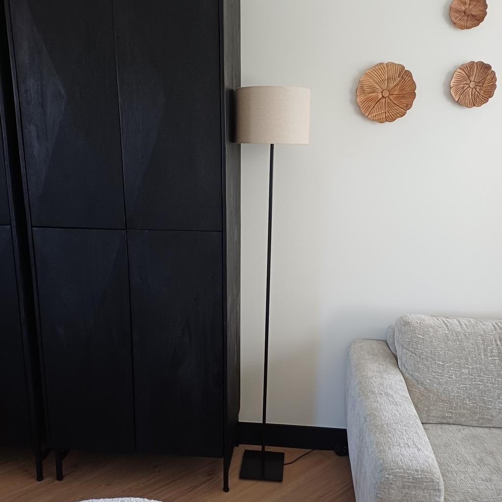 Staande lamp, Huis en Inrichting, Kasten | Kledingkasten, Zo goed als nieuw, 150 tot 200 cm, 25 tot 50 cm, 50 tot 100 cm