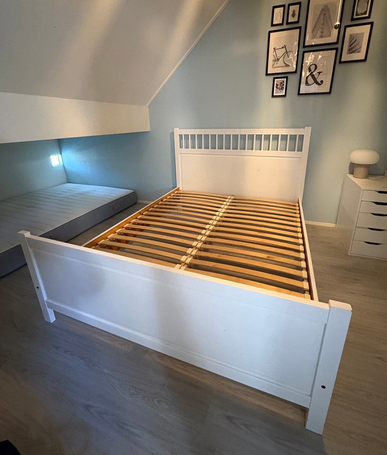 Ikea Hemnes bedframe 160x200, Huis en Inrichting, Slaapkamer | Bedden, Ophalen, Gebruikt, Ikea Hemnes, Wit
