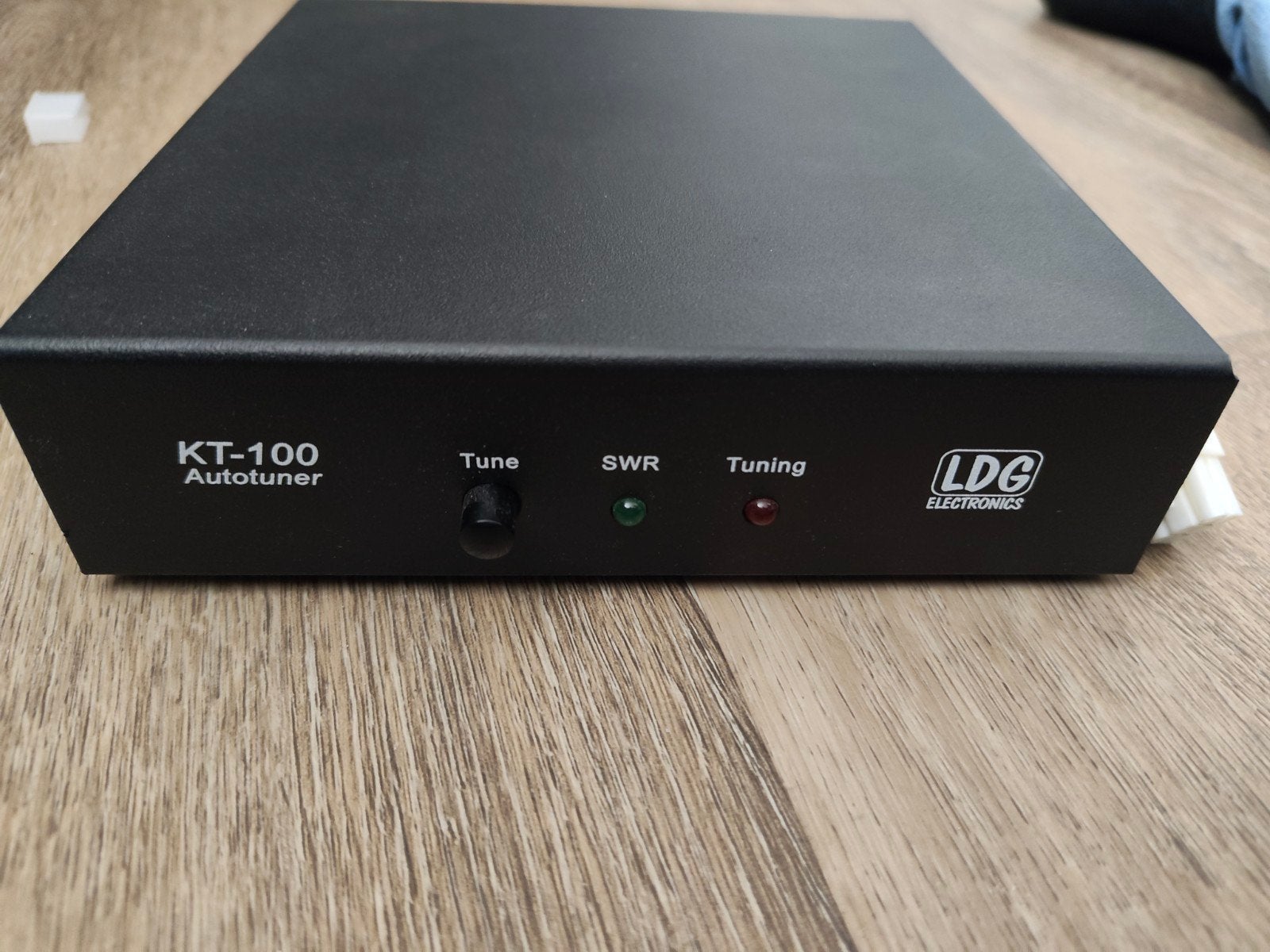 LDG KT-100 Antenne Tuner met Kenwood kabel, Telecommunicatie, Verzenden, Zo goed als nieuw