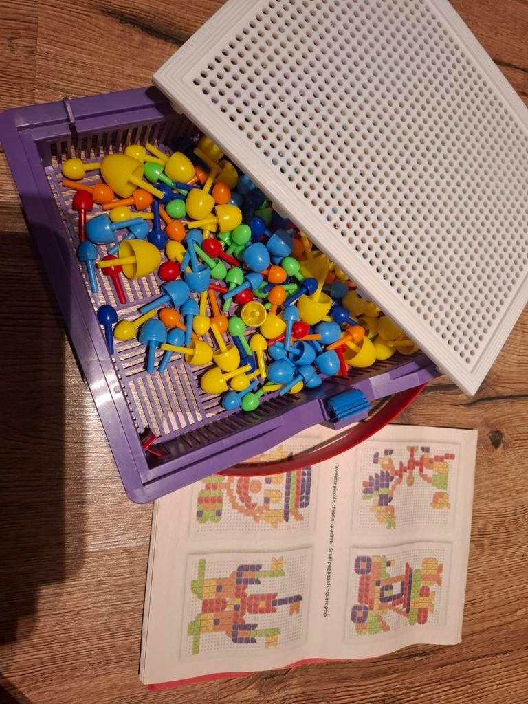 Ministeck set met grondplaat en voorbeeldboek, Ophalen of Verzenden, Gebruikt, Box-set