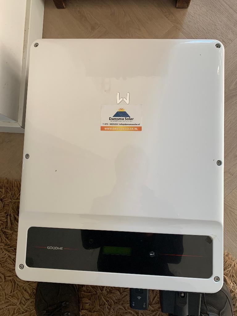 Omvormer GOODWE 10000 DT-G2 3F / WIFI, Ophalen, Zo goed als nieuw, Compleet systeem, 200 wattpiek of meer
