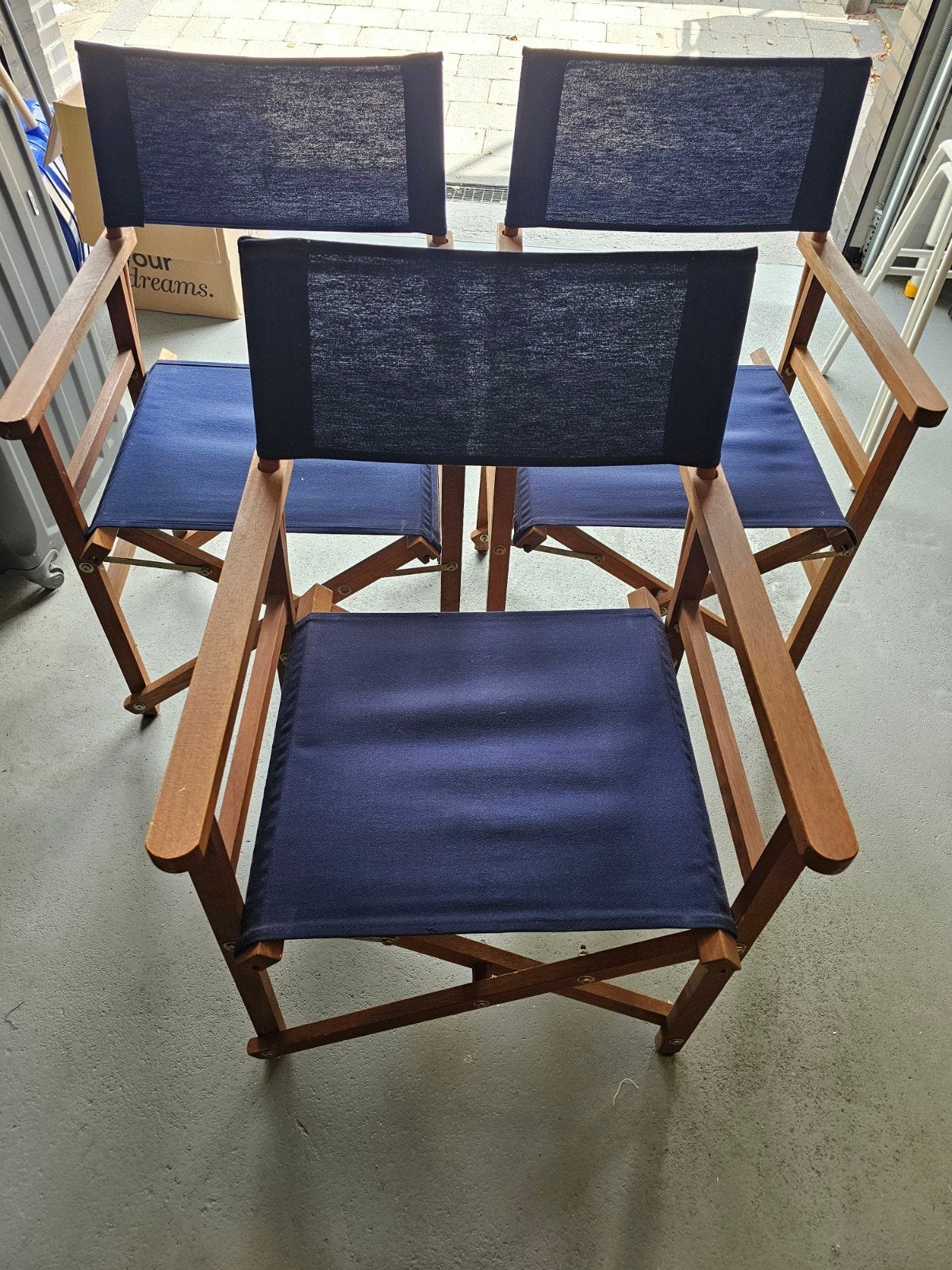 Set van 3 houten regisseursstoelen met blauwe stof, Huis en Inrichting, Stoelen, Ophalen, Gebruikt, Regisseurstoel, Klassiek, Blauw