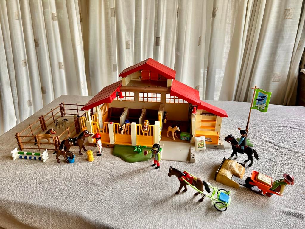 Playmobil Manege met jeep en Paardentrailer., Ophalen, Gebruikt, Complete set