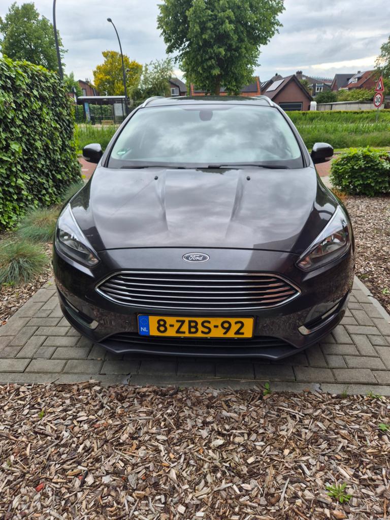 Ford Focus SW 1.0 Ecoboost 125pk, Zwart, Origineel Nederlands, Handgeschakeld, 1216 kg