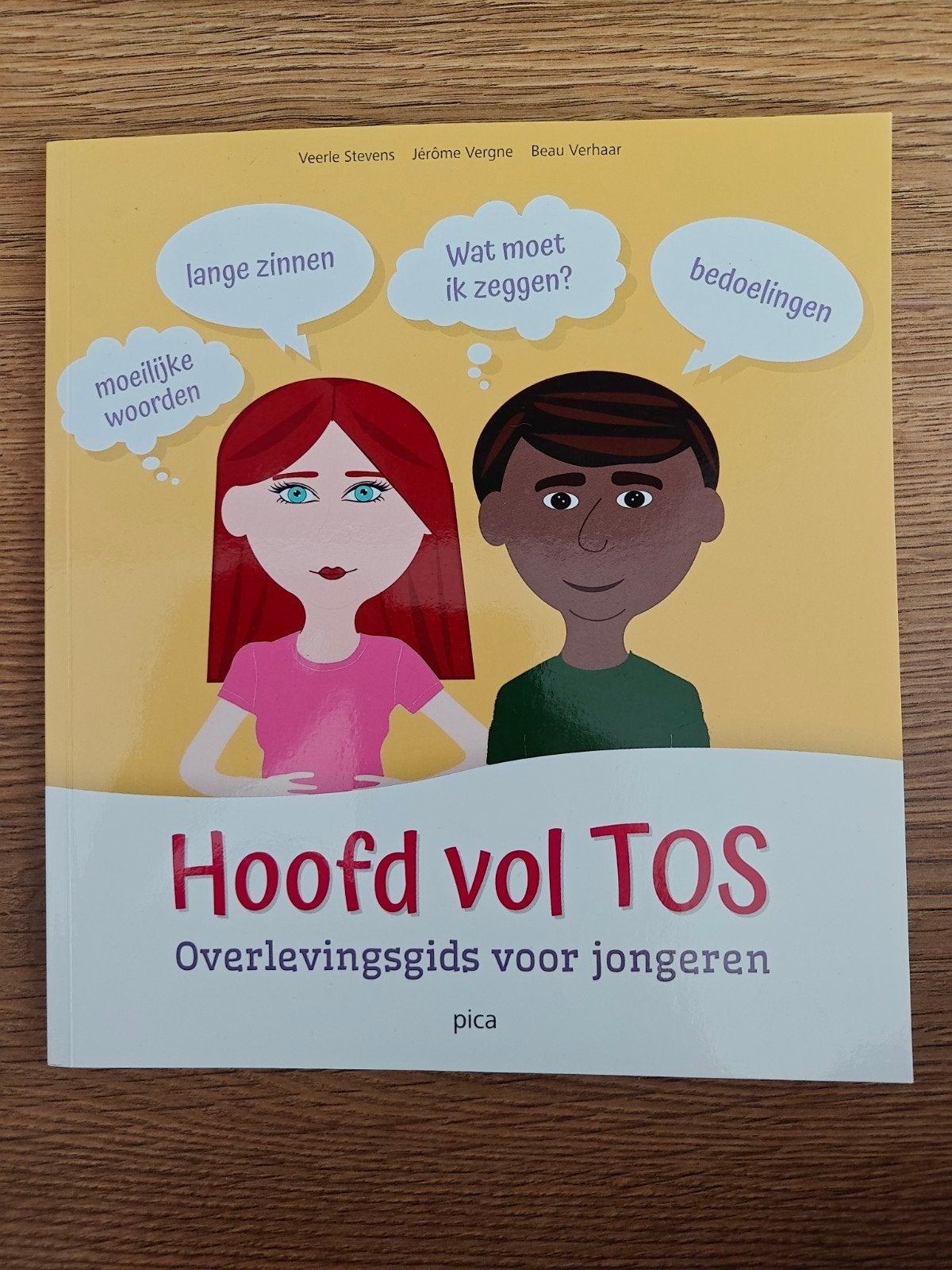 Veerle Stevens - Hoofd vol TOS, Ophalen of Verzenden, Veerle Stevens; Beau Verhaar; Jérôme Vergne, Ontwikkelingspsychologie, Zo goed als nieuw
