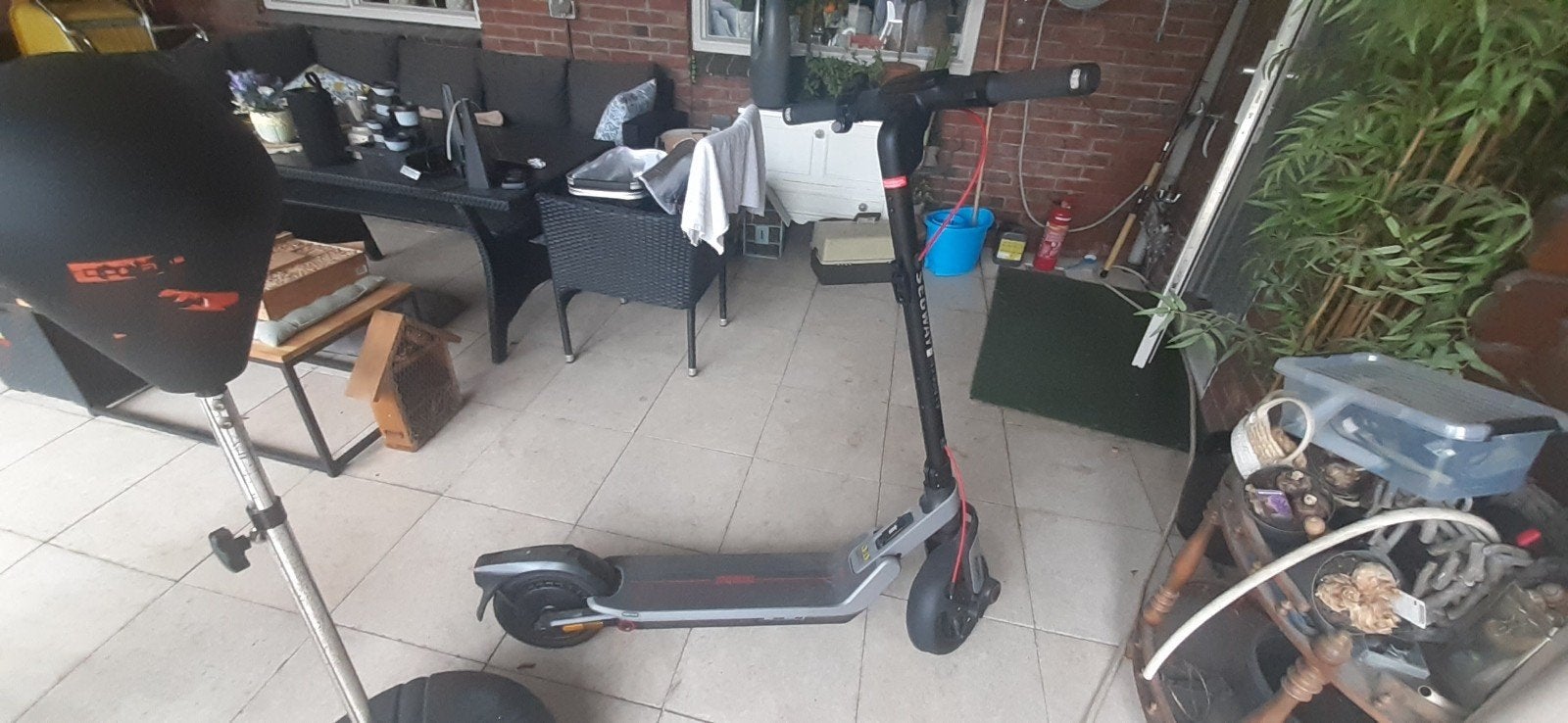Nieuwstaat. Segway E3 ninebot max 20 km gelopen., Ophalen of Verzenden, Zo goed als nieuw, Elektrische step (E-scooter), Ninebot