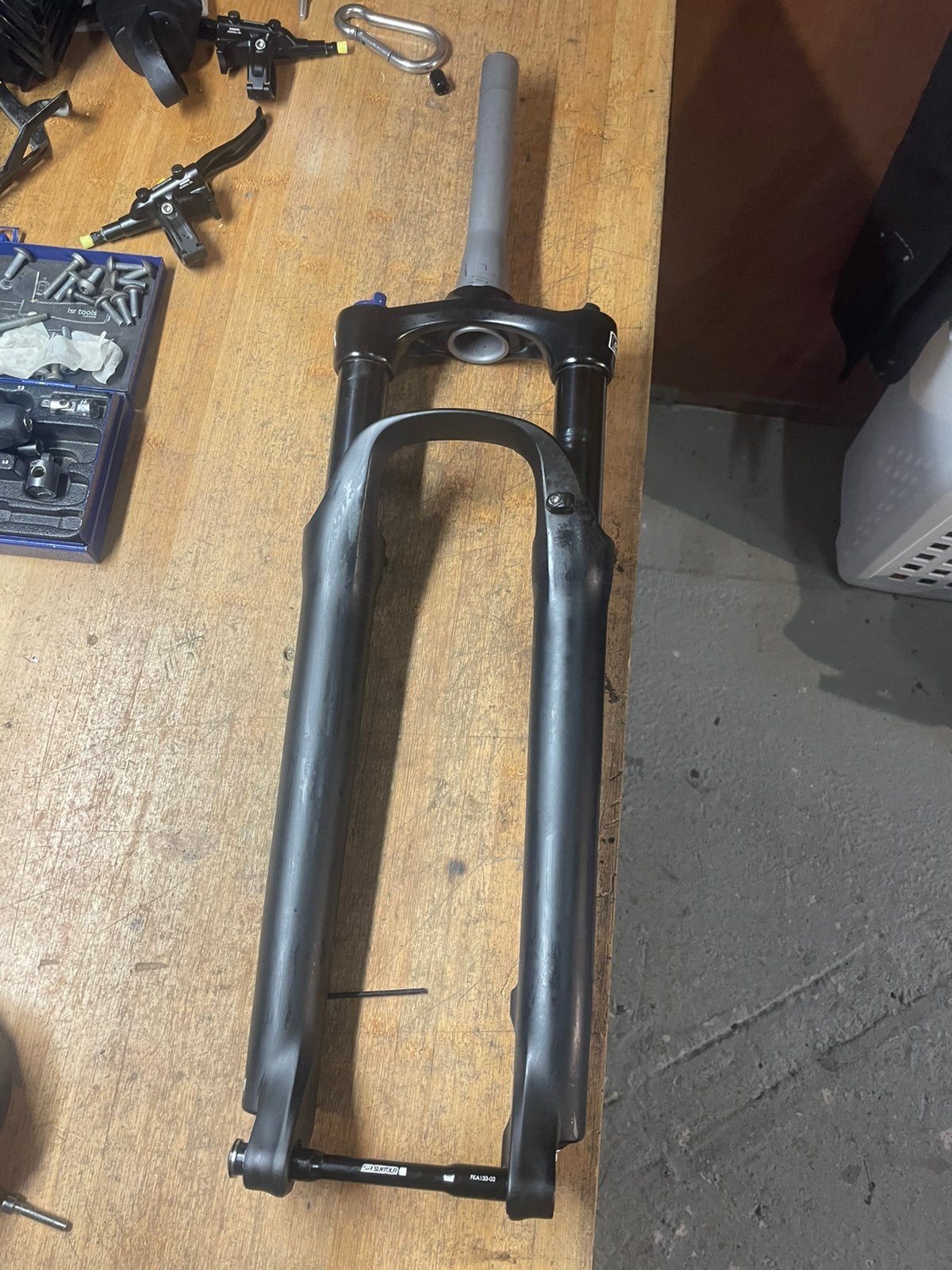 Suntour xcm34 voorvork ebike, Fietsen en Brommers, Fietsonderdelen, Ophalen of Verzenden, Voorvork, Aluminium, Nieuw