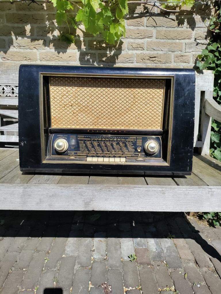 Mooie Blaupunkt radio, prachtige kast., Antiek en Kunst, Ophalen