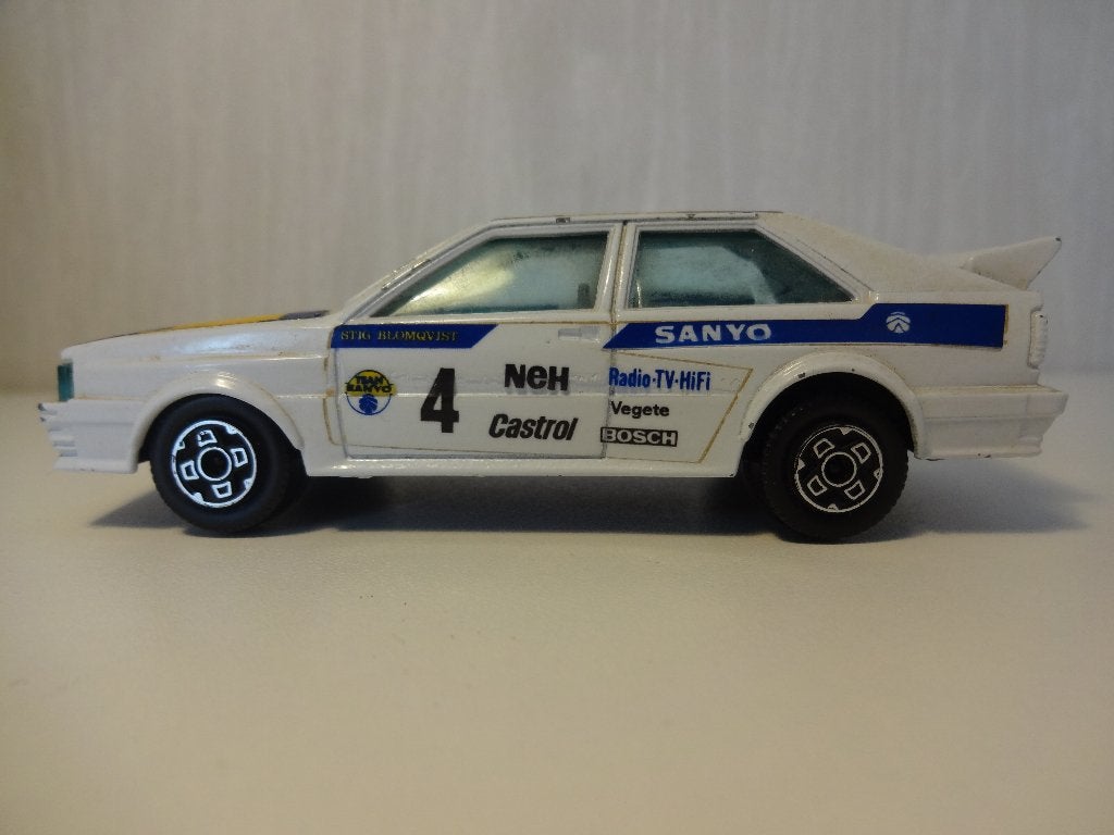 Audi Quattro Bburago Rally Sanyo, schaal 1:43., Hobby en Vrije tijd, Modelauto's | 1:43, Ophalen of Verzenden, Zo goed als nieuw