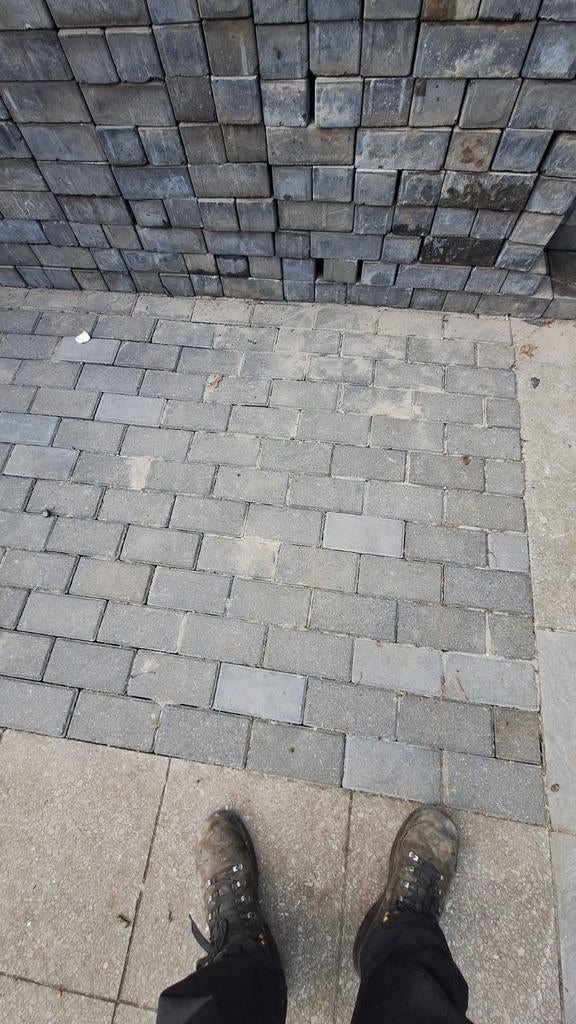 Opzoek naar deze klinkers 100m2, Ophalen of Verzenden, Beton, Klinkers