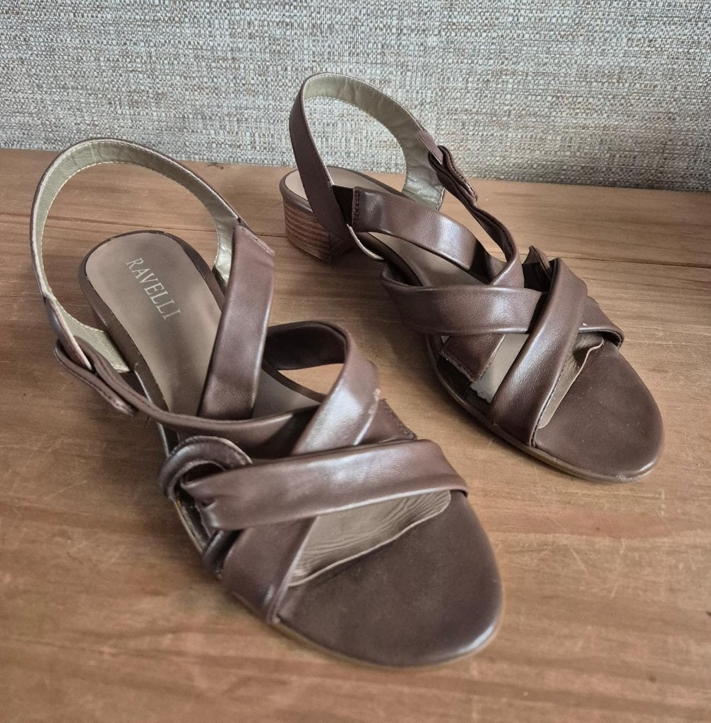 Ravelli sandalen - Bruin - Maat 39 - Nieuw, Kleding | Dames, Bruin, Nieuw, Ravelli, Sandalen of Muiltjes
