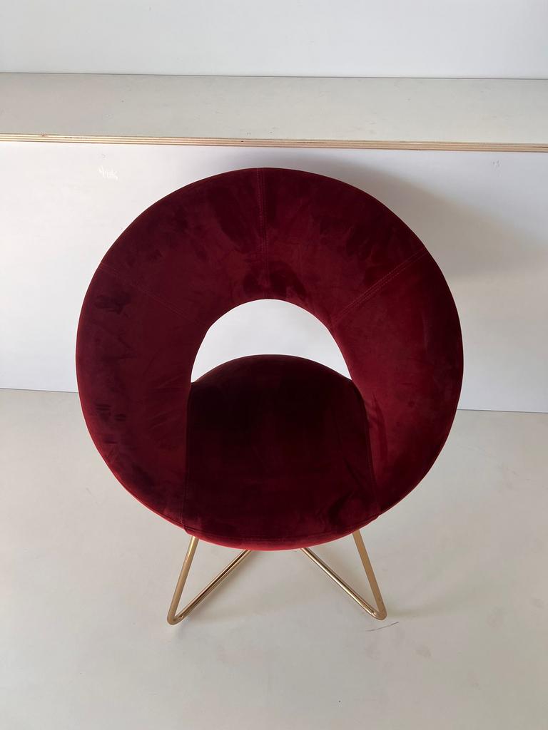 Rode stoel showroom model, Ophalen of Verzenden, Zo goed als nieuw, 75 tot 100 cm, 50 tot 75 cm