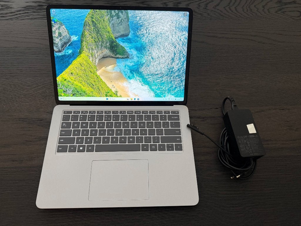 Surface Laptop Studio 13 inch – i7 / 16GB / RTX 3050 Ti, Computers en Software, Ophalen, 2 tot 3 Ghz, Qwerty, 13 inch