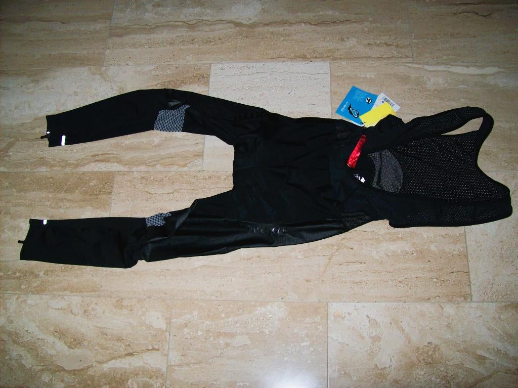 Nieuwe Santic lange fietsbroek maat S, S, Heren, Santic, Nieuw
