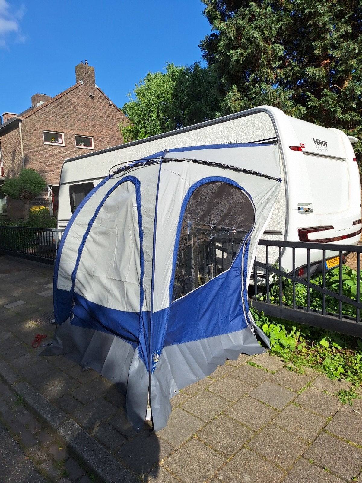 Pop-up voortent, Ophalen of Verzenden, Zo goed als nieuw, Tot en met 3