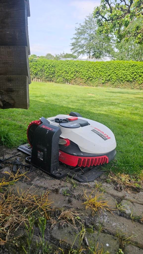 Kress Mission KR101E Robotmaaier - Gebruikt, Ophalen of Verzenden, Gebruikt, Aluminium