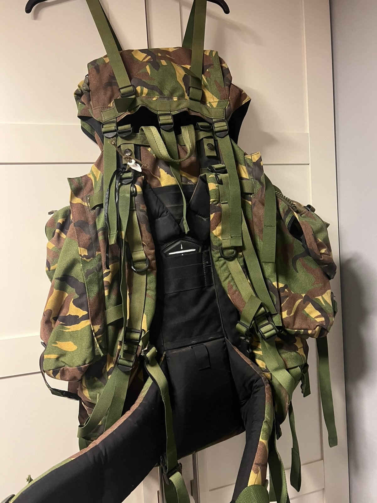 Lowe Alpin 80L saracel rugzak compleet., Ophalen of Verzenden, Landmacht, Nederland, Overige typen