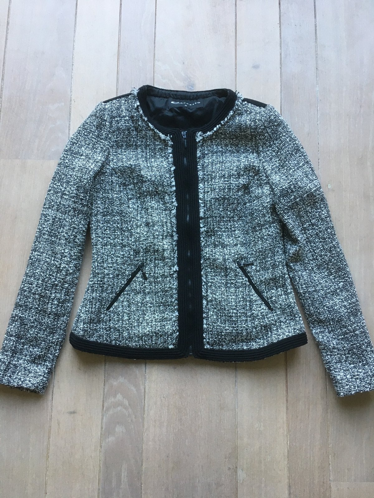 Nieuwe zwart/witte blazer van Expresso. Maat 36, Kleding | Dames, Ophalen of Verzenden, Nieuw, Maat 36 (S), Zwart