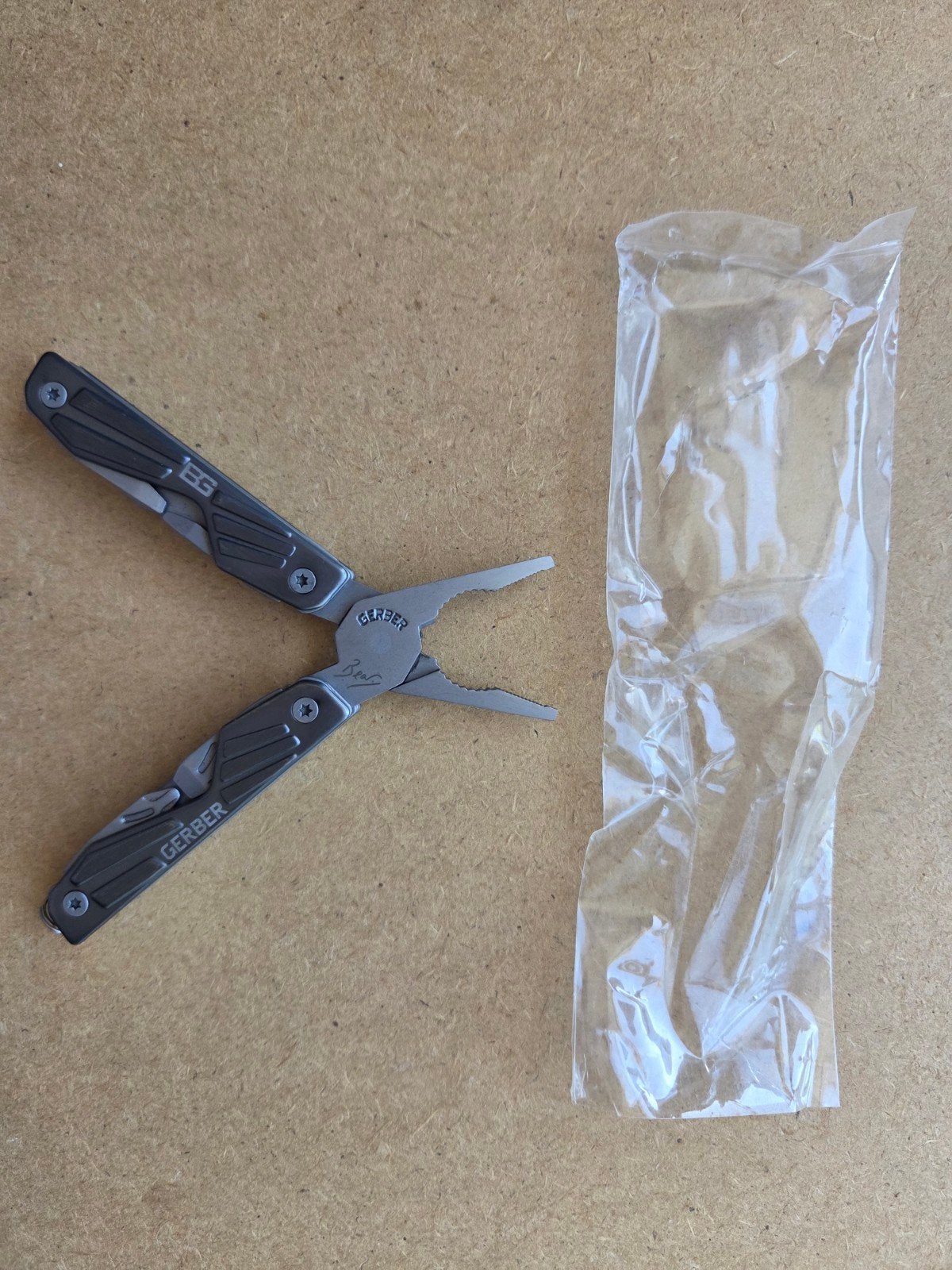Gerber Bear Grylls Compact Multitool – Zakmes / Survival, Ophalen of Verzenden