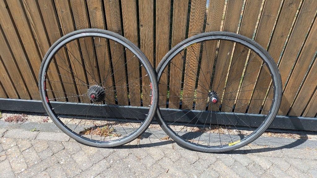 Tune wielset, Fietsen en Brommers, Fietsonderdelen, Titanium, Racefiets, Ophalen, Wiel