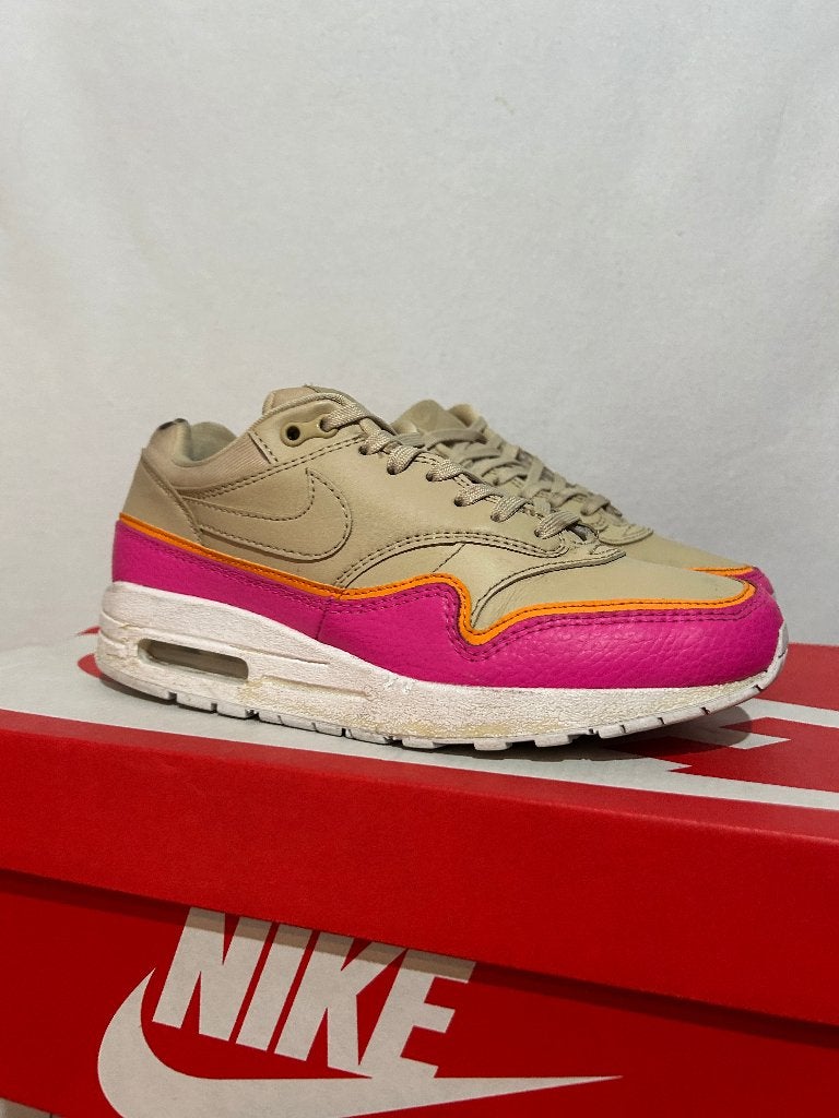 Maat 37,5 - Nike Air Max 1 Liner Tan Pink, Verzenden, Nike, Sneakers of Gympen, Nike