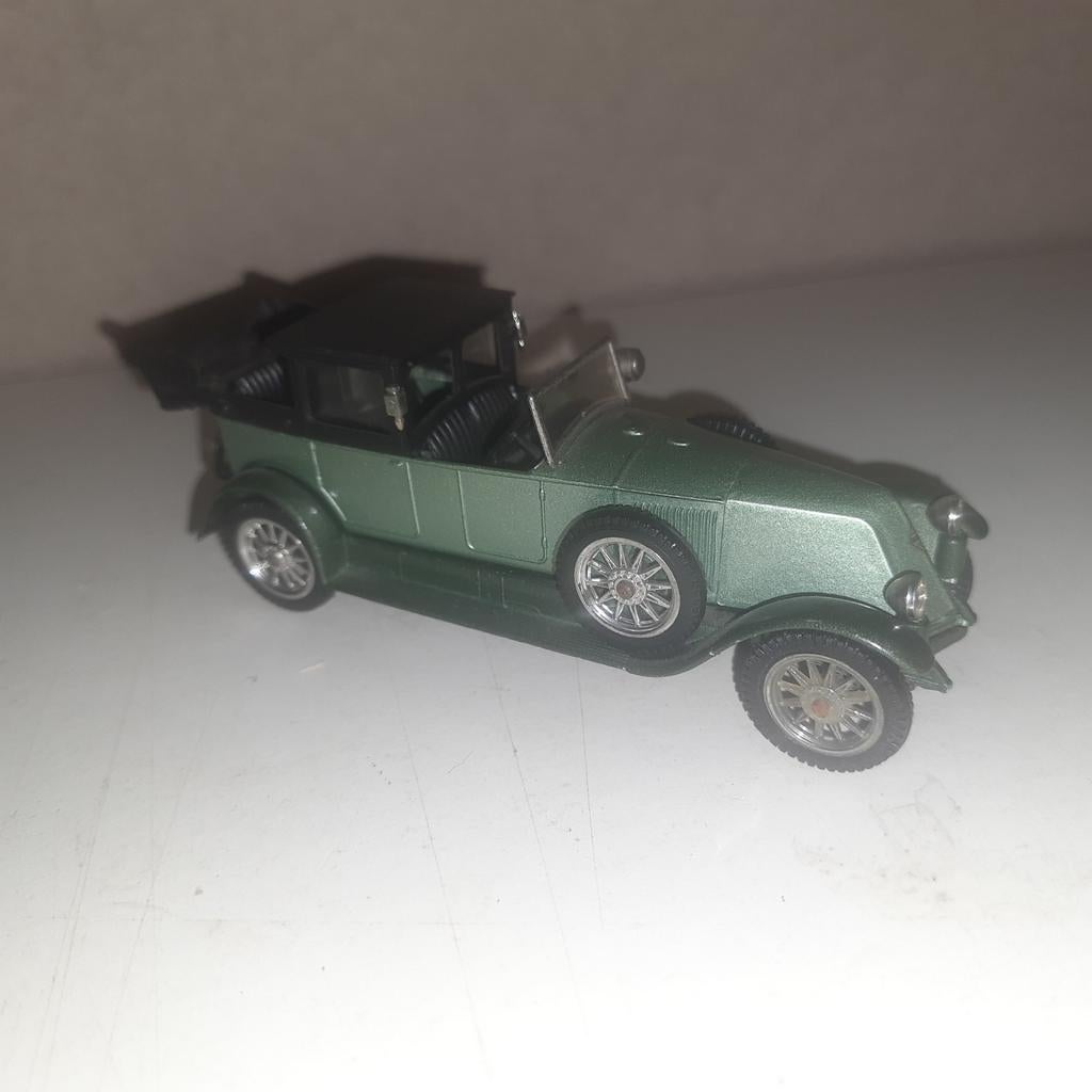 Antieke groene Renault 40 CV solido modelauto, Ophalen of Verzenden, Gebruikt, Auto, Solido