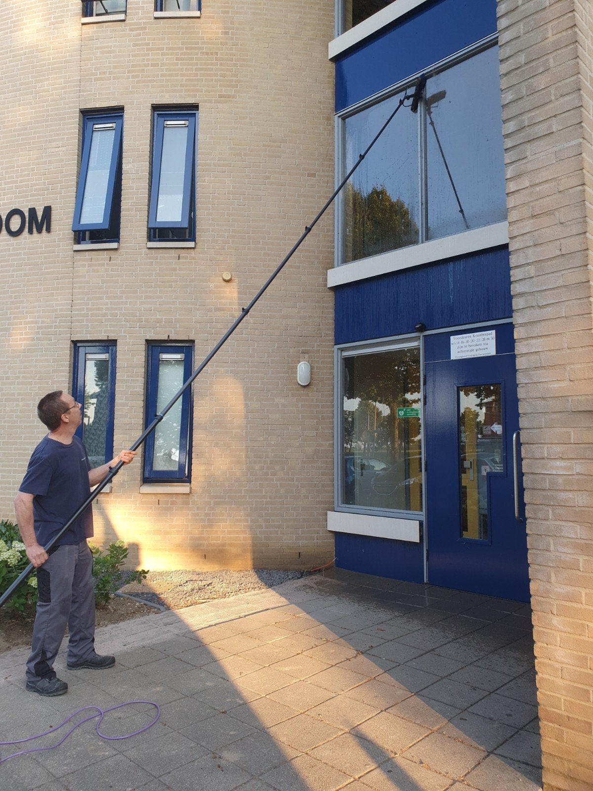 Schoonmaak en glasbewassing, bij Westra kunt u terecht