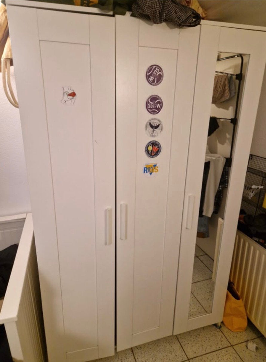 Gereserveerd voir Daphne  Ikea kledingkast in Nijmegen, Ophalen, Gebruikt