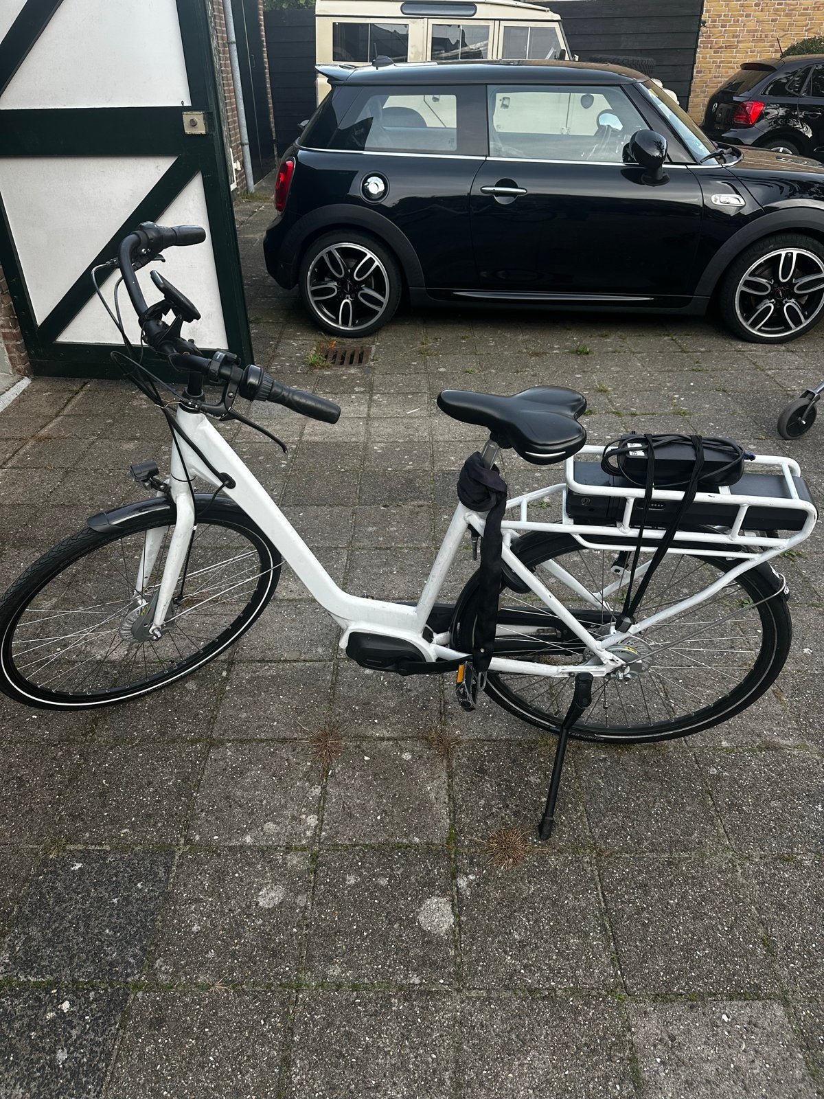 Elektrische fiets - Wit - gebruikt, Gebruikt, 51 tot 55 cm, 50 km per accu of meer, Ophalen