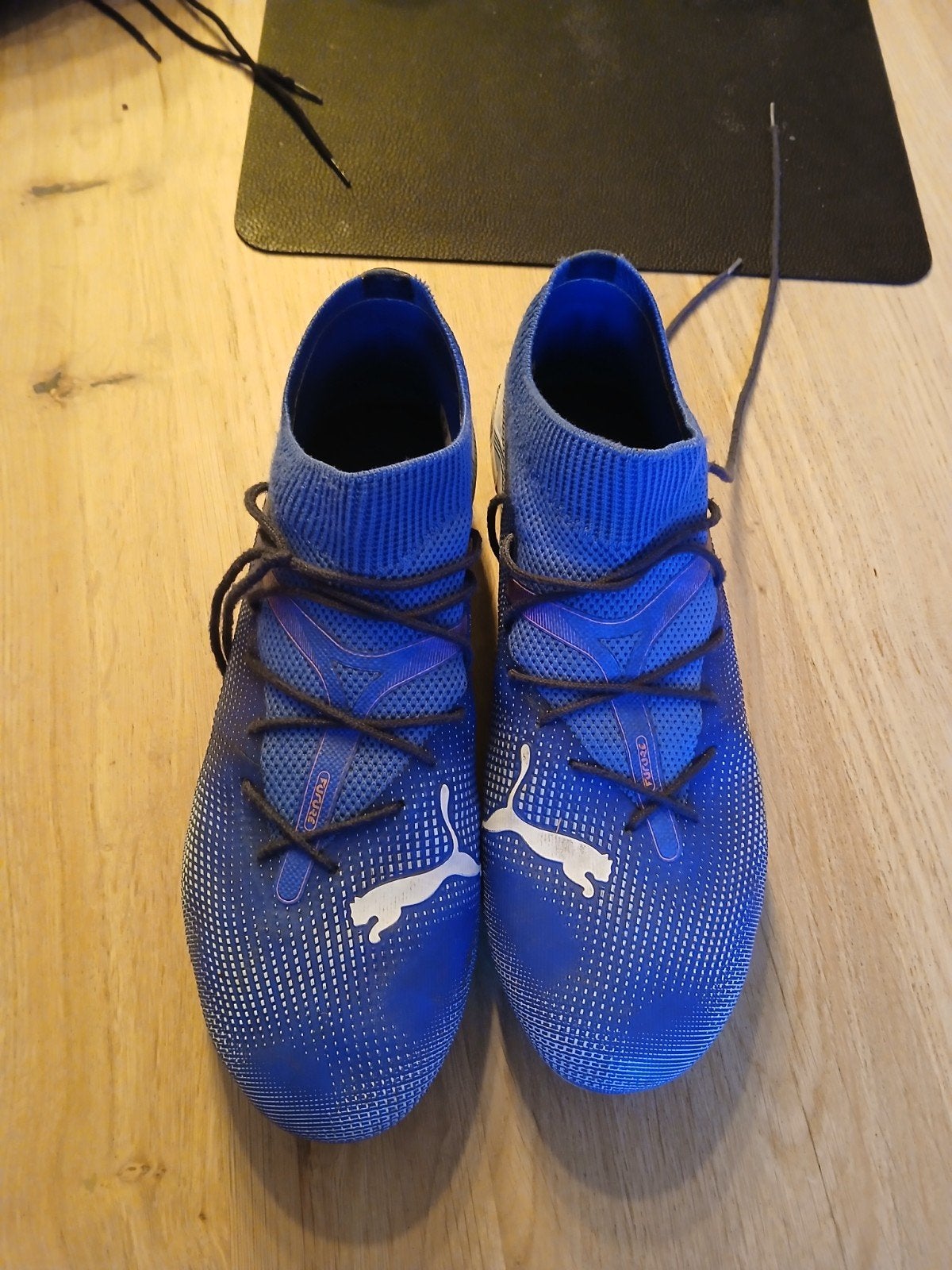 Puma voetbalschoenen maat 40 - Blauw, Ophalen of Verzenden, Gebruikt, Schoenen