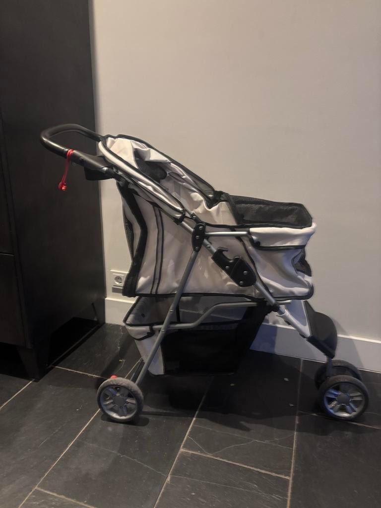 Honden buggy, Ophalen, Zo goed als nieuw