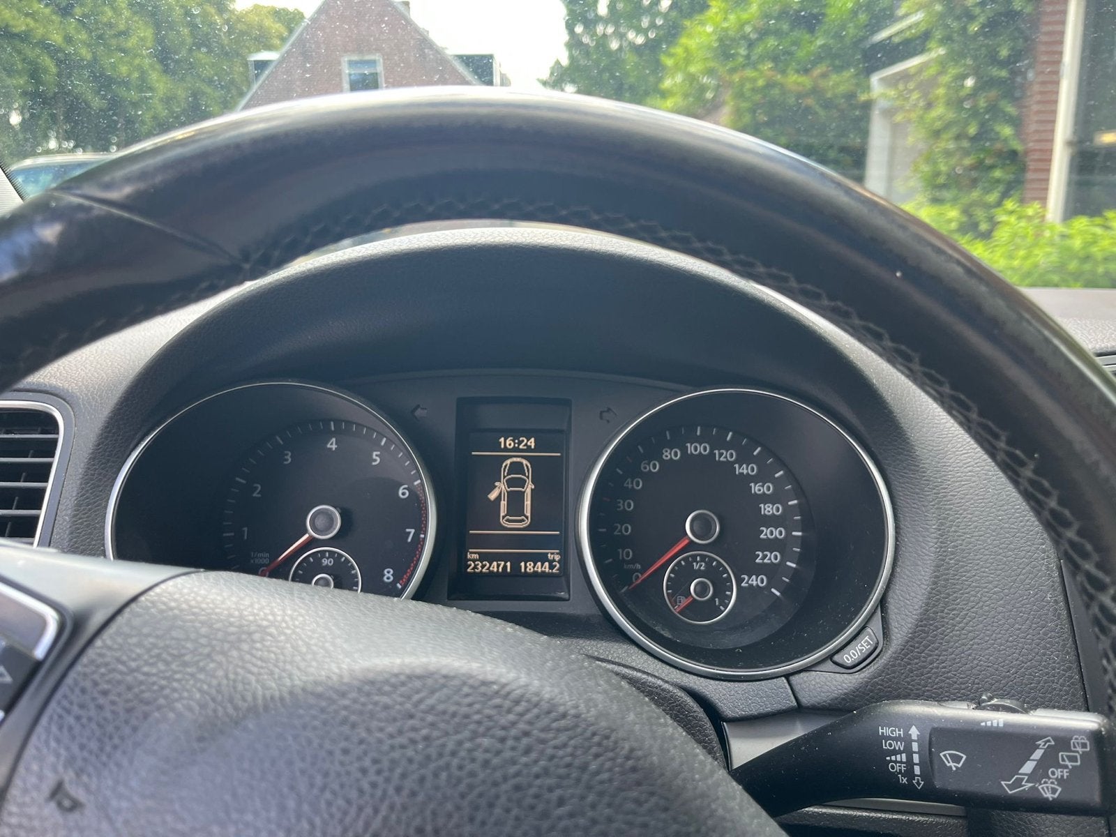 Volkswagen Golf 1.2 TSI 77KW 5D 2010 Grijs, Auto's, Voorwielaandrijving, 4 cilinders, 610 kg, 49 €/maand