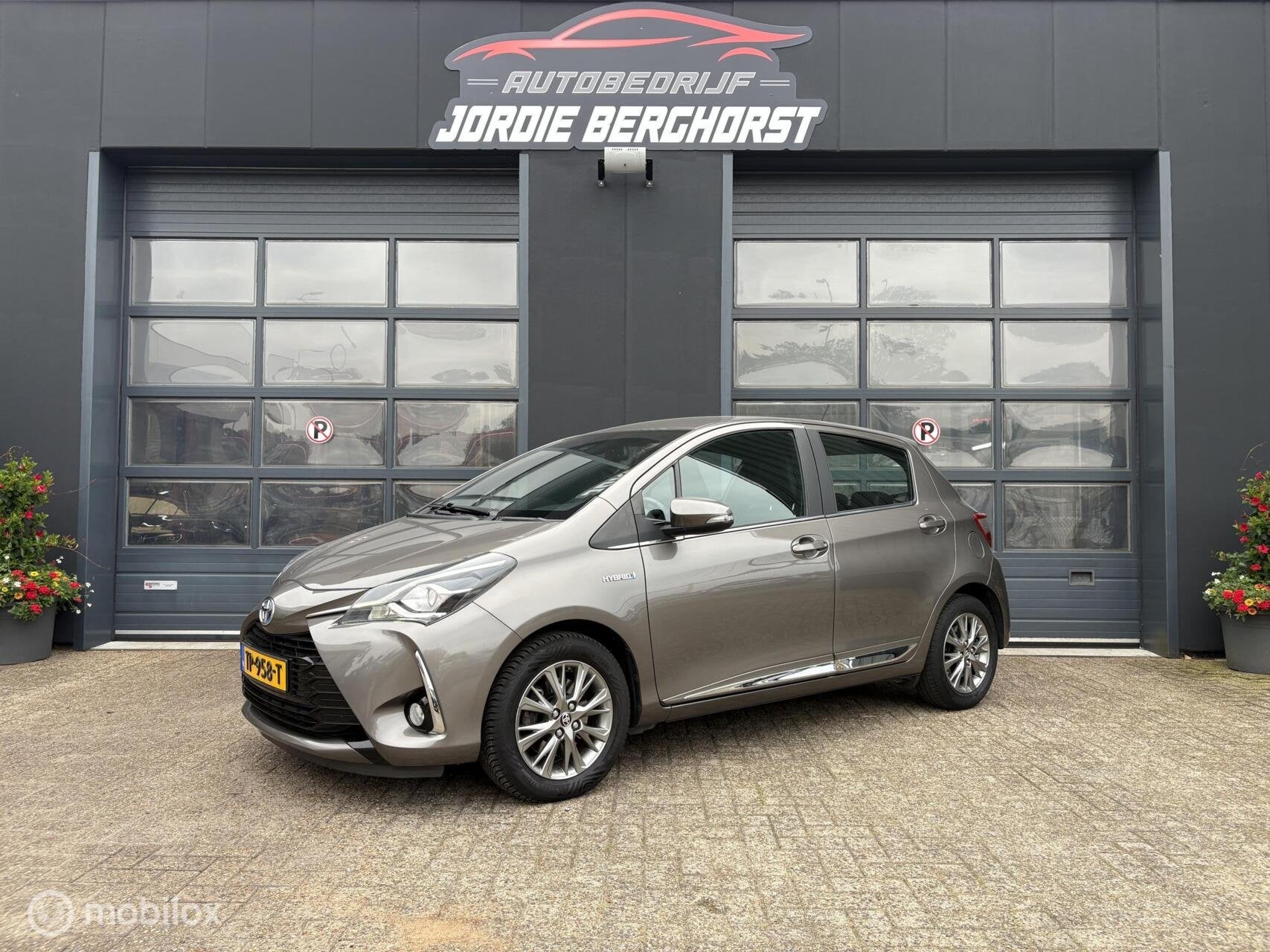 Toyota Yaris 1.5 Hybrid Energy Plus, Auto's, Gebruikt, Euro 6, 4 cilinders, 49 €/maand