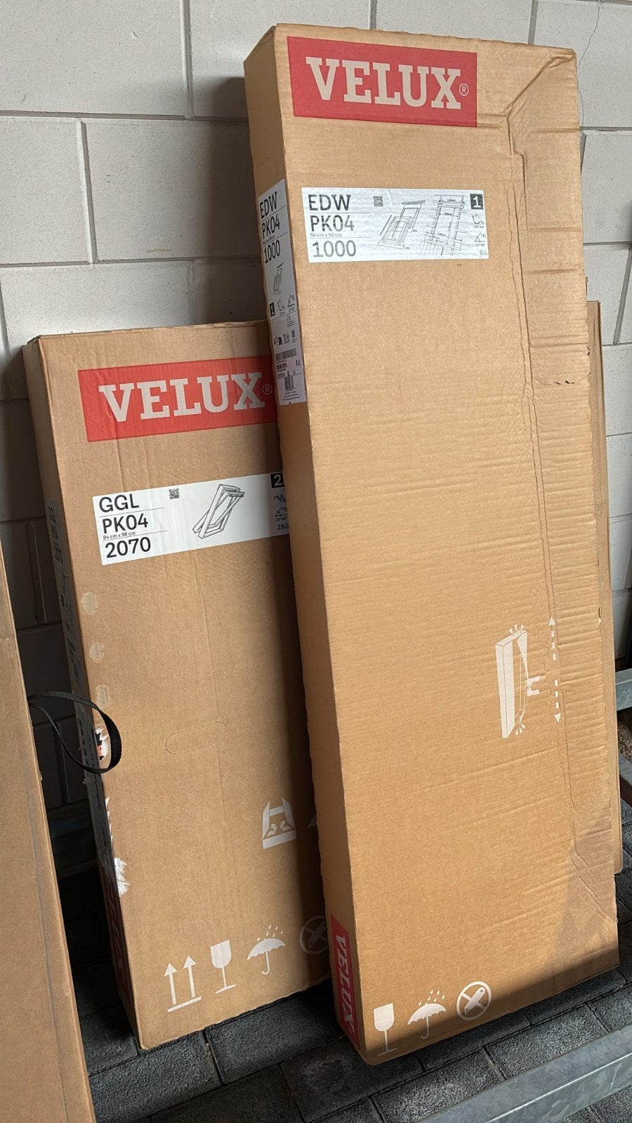 Nieuw Velux Dakraam Hout Wit Gelakt 94x98 cm compleet!, Ophalen, 80 tot 120 cm, 80 tot 120 cm, Nieuw