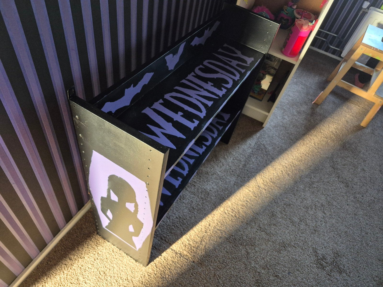 Wednesday Addams stijl boekenplank/opberger, Ophalen, Zo goed als nieuw