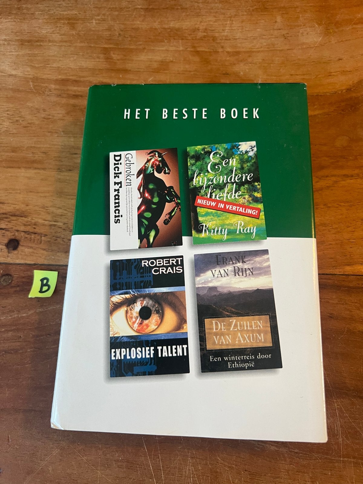 Het Beste Boek - 4 romans in één band, Boeken, Ophalen of Verzenden, Gelezen