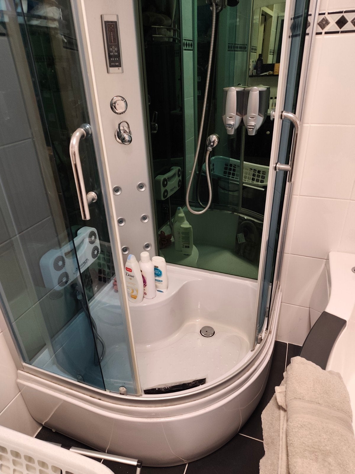 Douchecabine met massagefunctie en radio, Ophalen, Gebruikt, Chroom, Douche