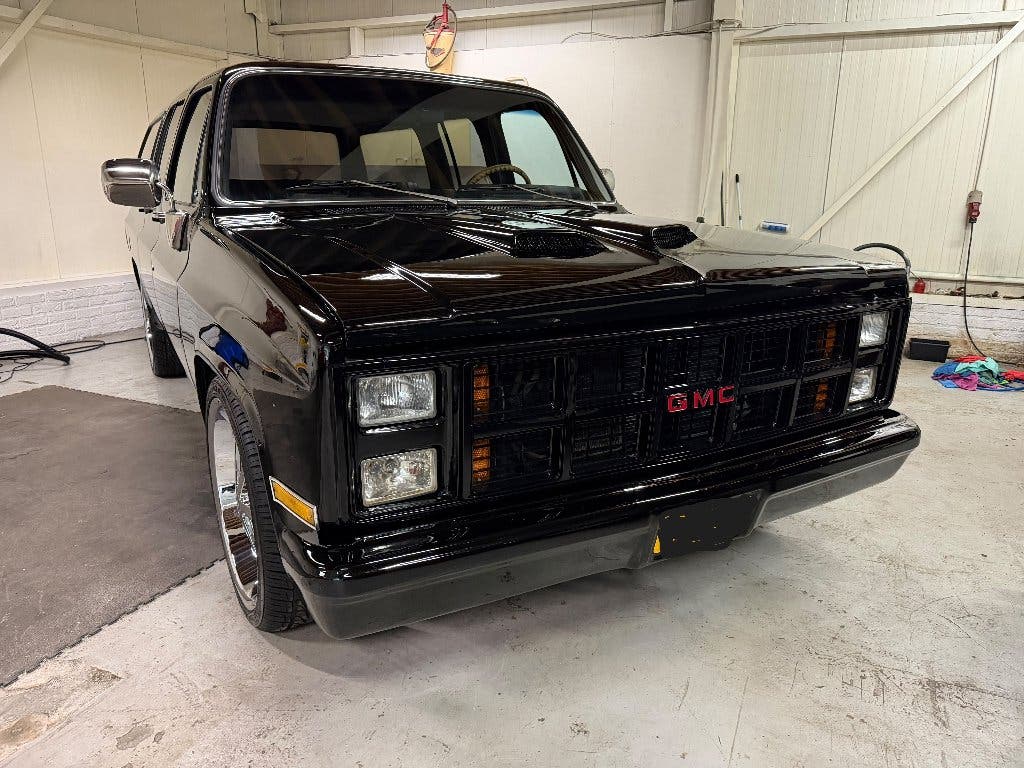 GMC Suburban bj1982 top staat LPG NL kenteken 2800kg trekken, foto 5