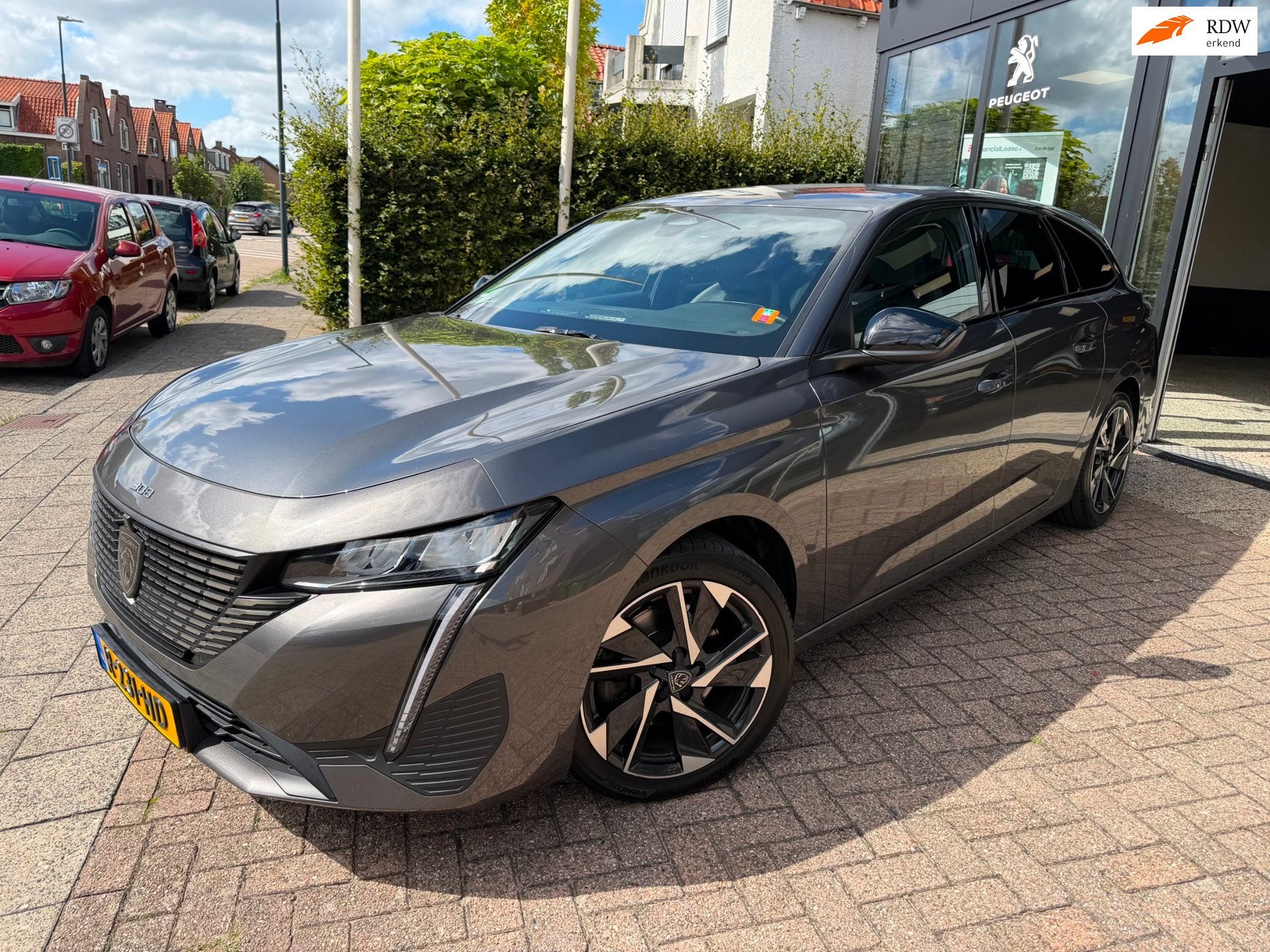Peugeot 308 SW 1.2 PureTech Allure Pack Business|Half Leder|, Auto's, Peugeot, Voorwielaandrijving, 1199 cc, Met garantie (alle)