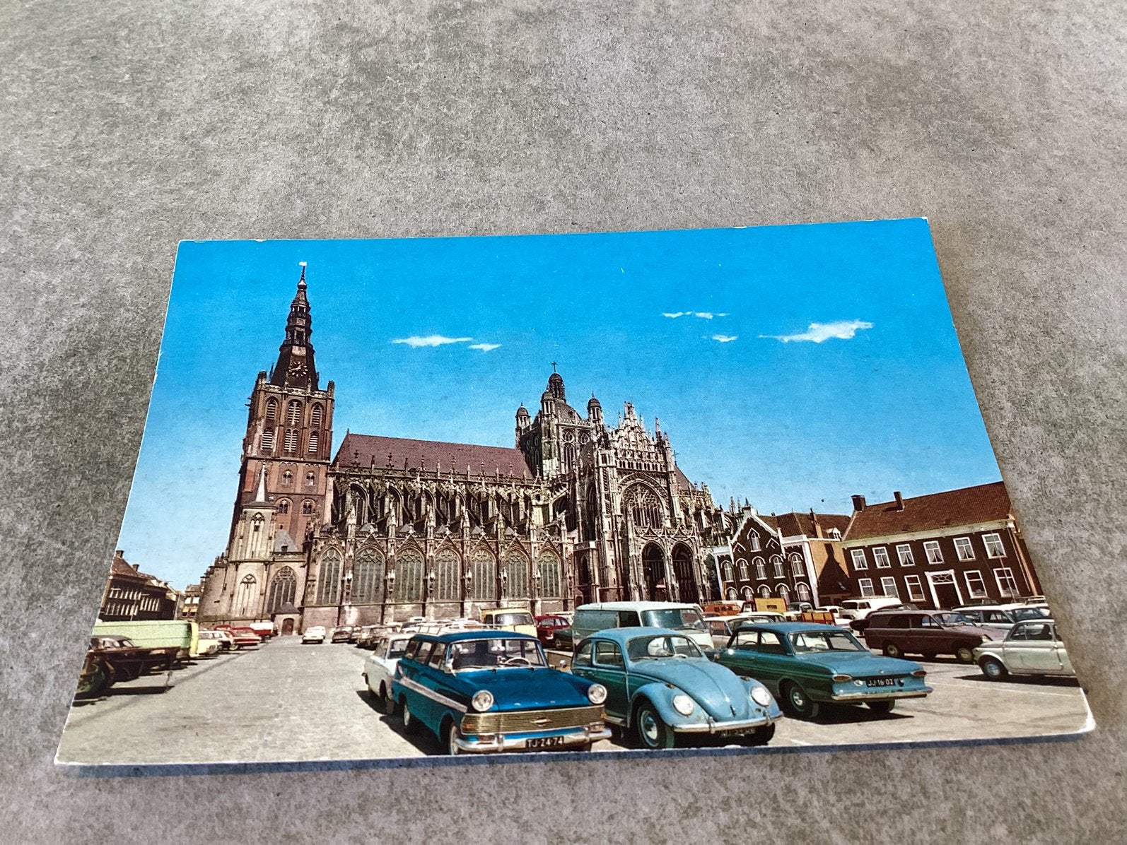 ‘s Hertogenbosch.     St. Jan  en  Oude auto’s, Ophalen of Verzenden, Noord-Brabant