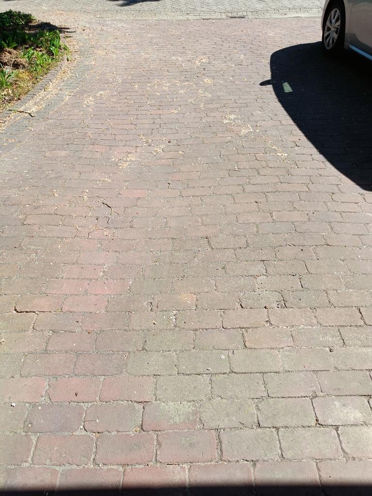 Hard gebakken broodjes +- 130 m², Ophalen, Composiet
