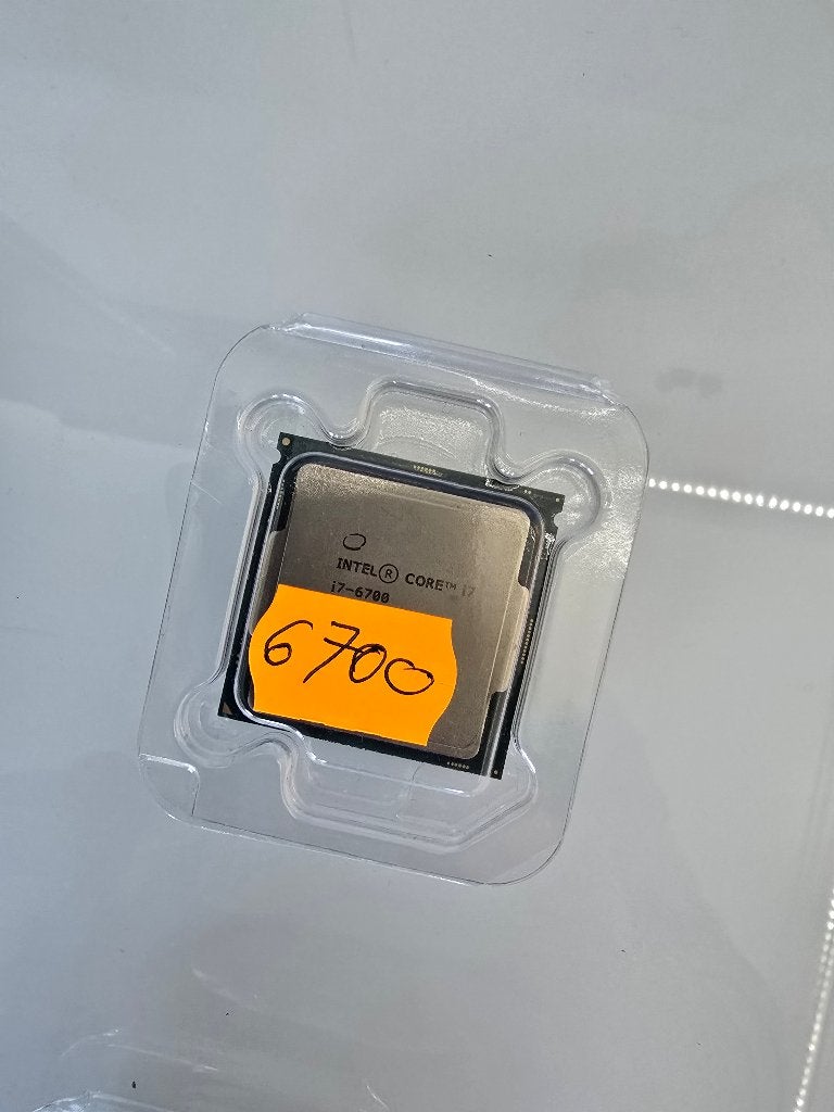 Intel Core i7 6700, Computers en Software, Ophalen of Verzenden, 3 tot 4 Ghz