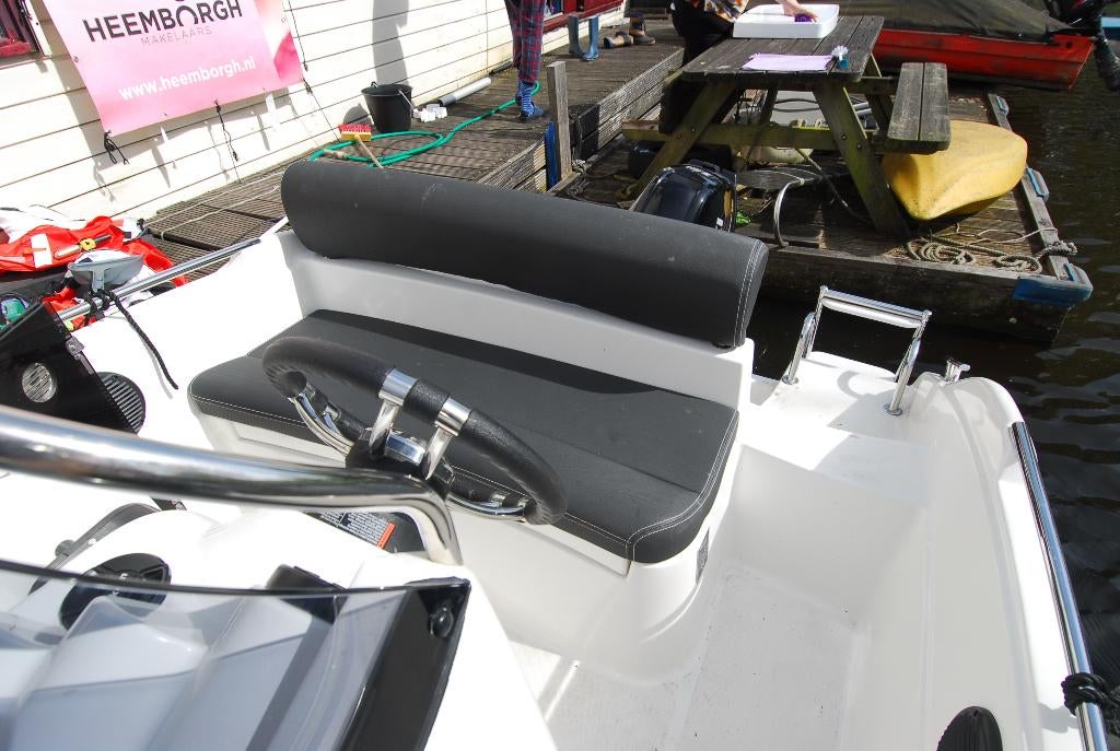 Foto 7 van Prins 480 console boot