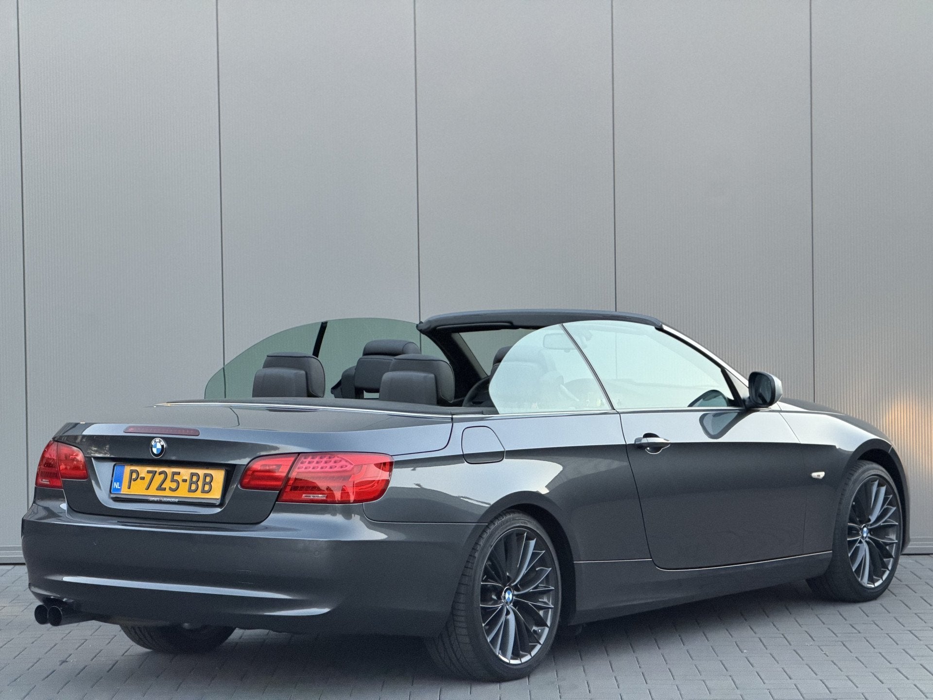 BMW 3 Serie Cabrio 320i Edition Exclusive High Executive | X, Automaat, Achterwielaandrijving, Zwart, 4 cilinders